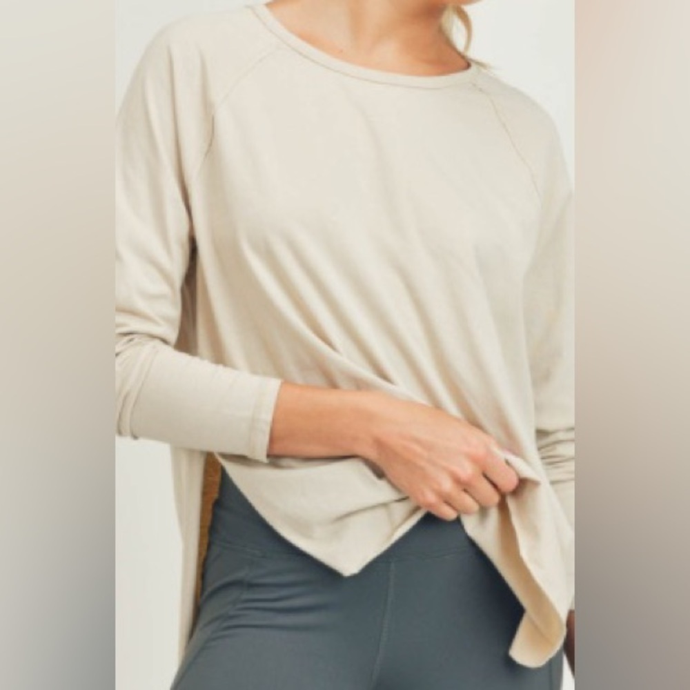 Mono B Stone Neutral Raw Hem Long Sleeve Athleisure Top